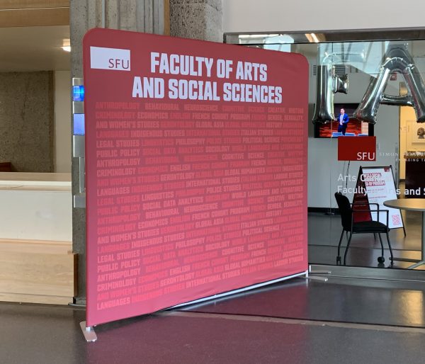 Banner Show Walls